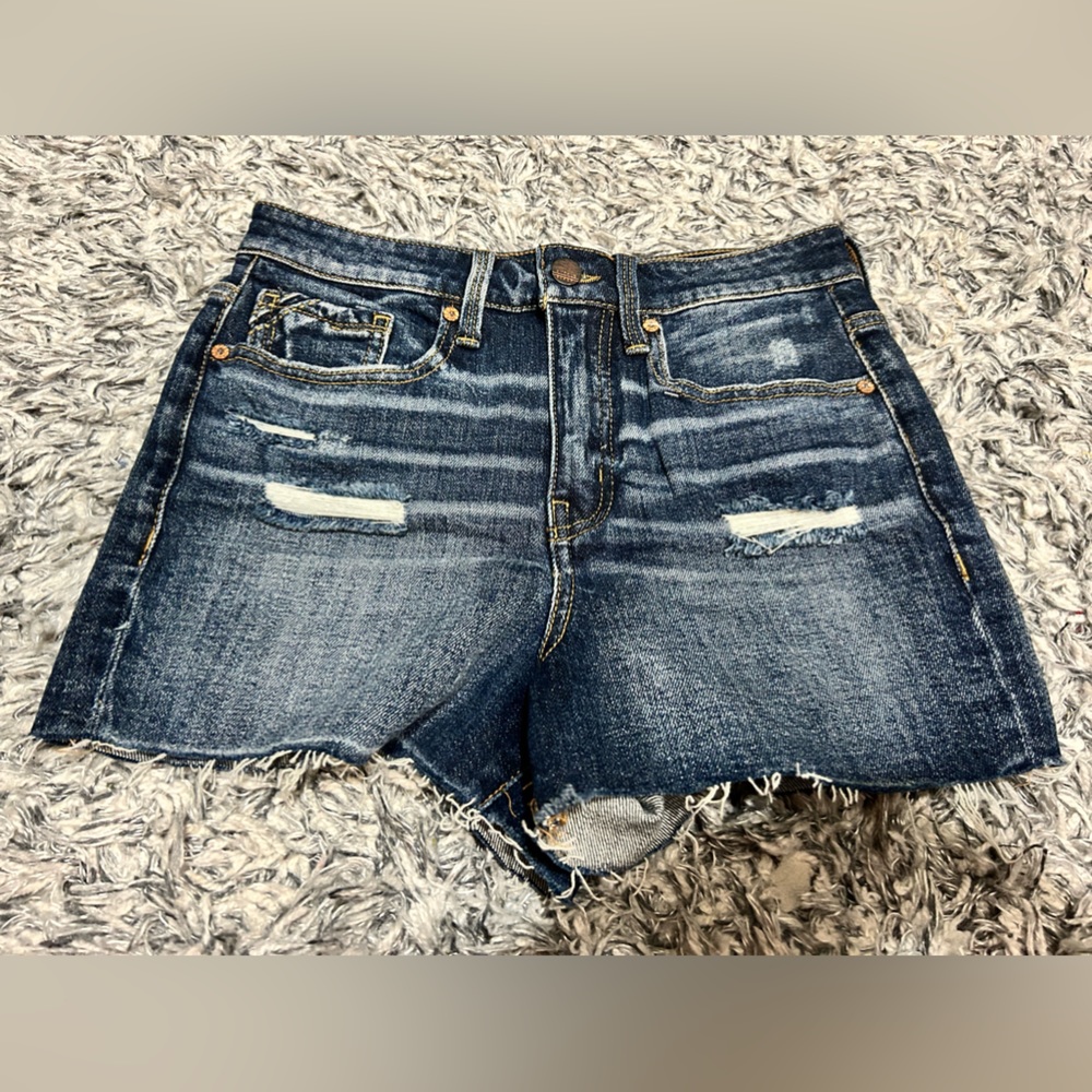 NWOT Buckle black fit no. 53